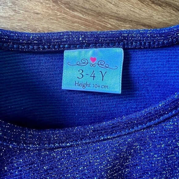 Vikita Glittery Star Sequined Appliquéd Dress - Picture 6 of 7